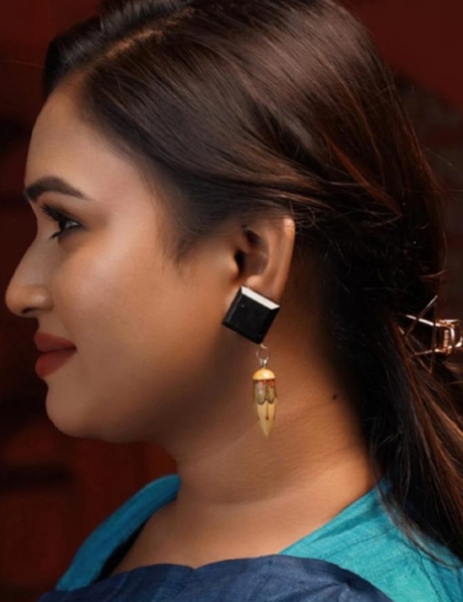 Aarushi Wooden Earrings