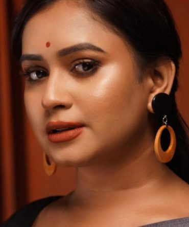 Mahira Wooden Earrings