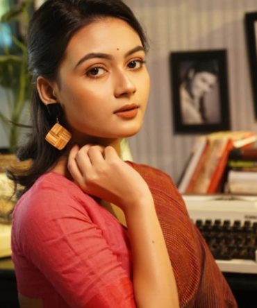 Niraja Wooden Earrings