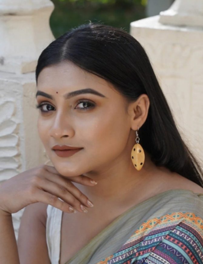 Sarada Wooden Earrings